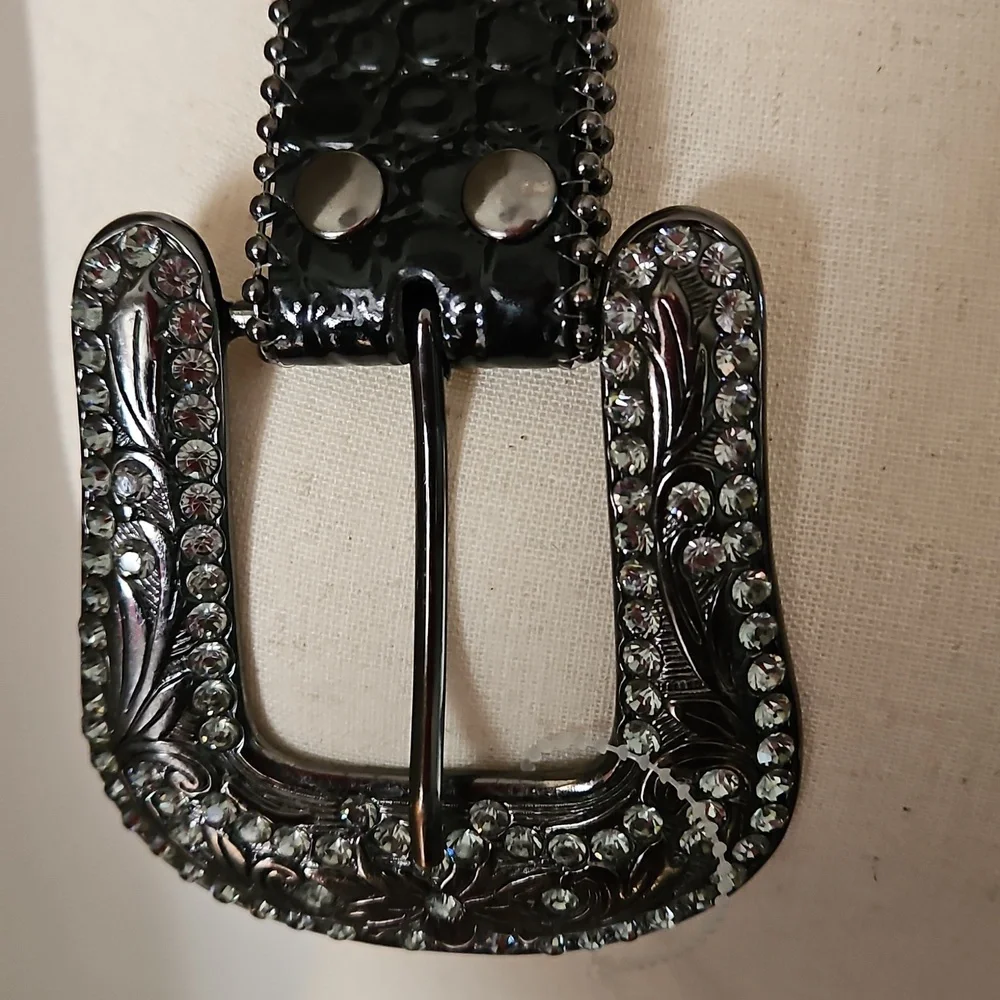 NWT Genuine Leather Western, Bling  Country Black Belt Small